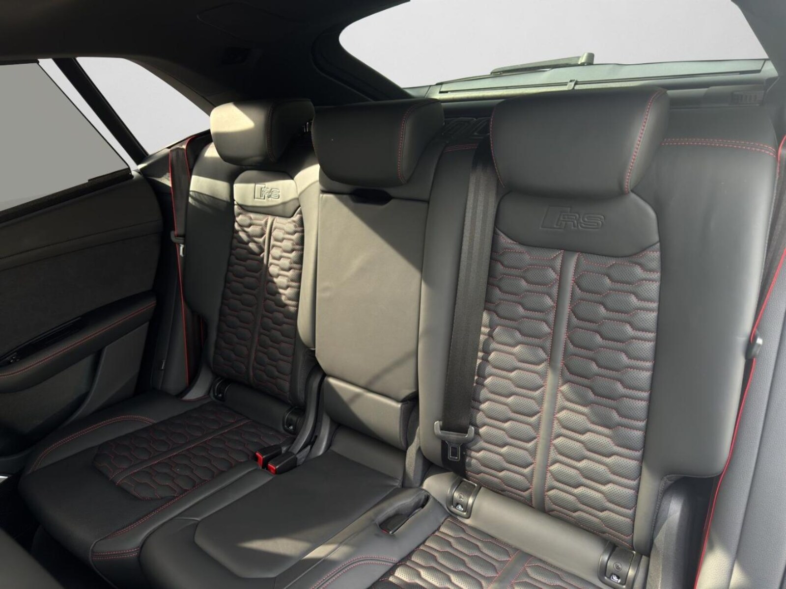 Audi RS Q8 – Bild 14