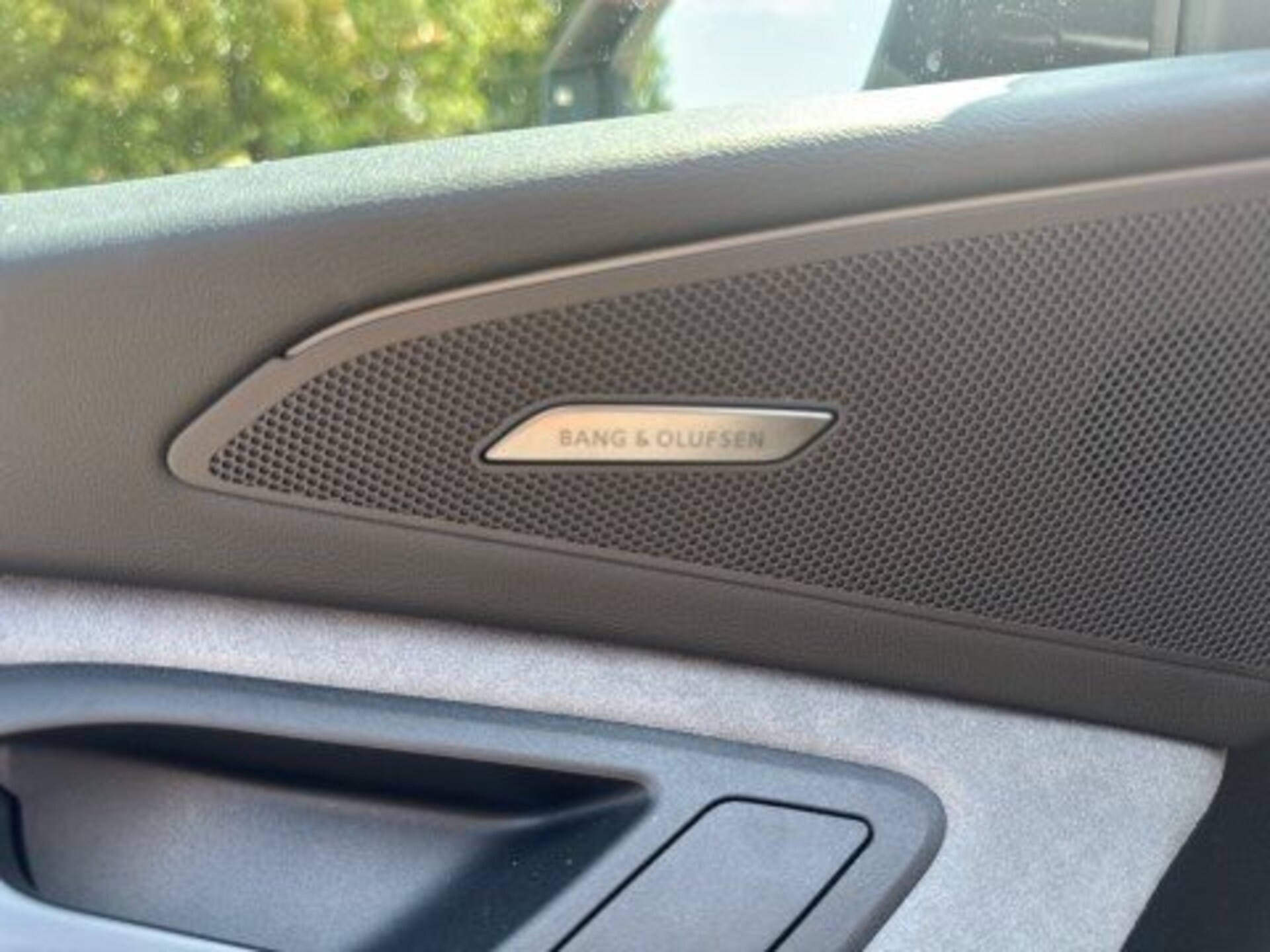 Audi SQ6 Sportback e-tron