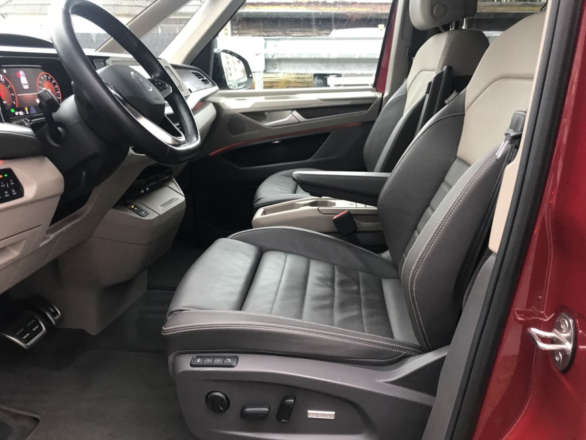 Volkswagen Multivan Style