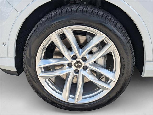 2025 Audi Q7 Premium Plus - Photo 9