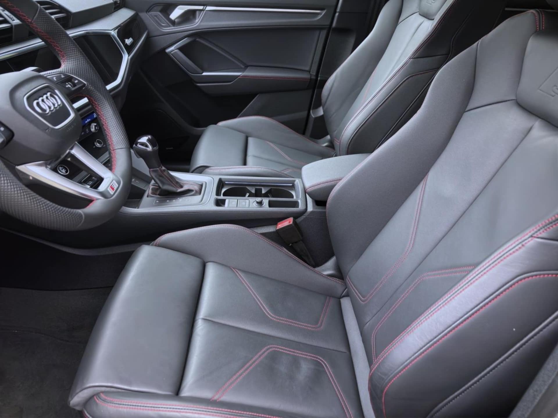 Audi Q3 SUV S line