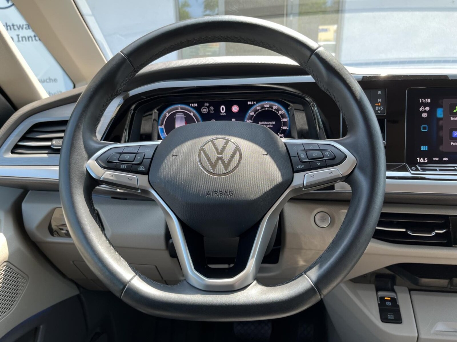 Volkswagen Multivan Langversion – Bild 15