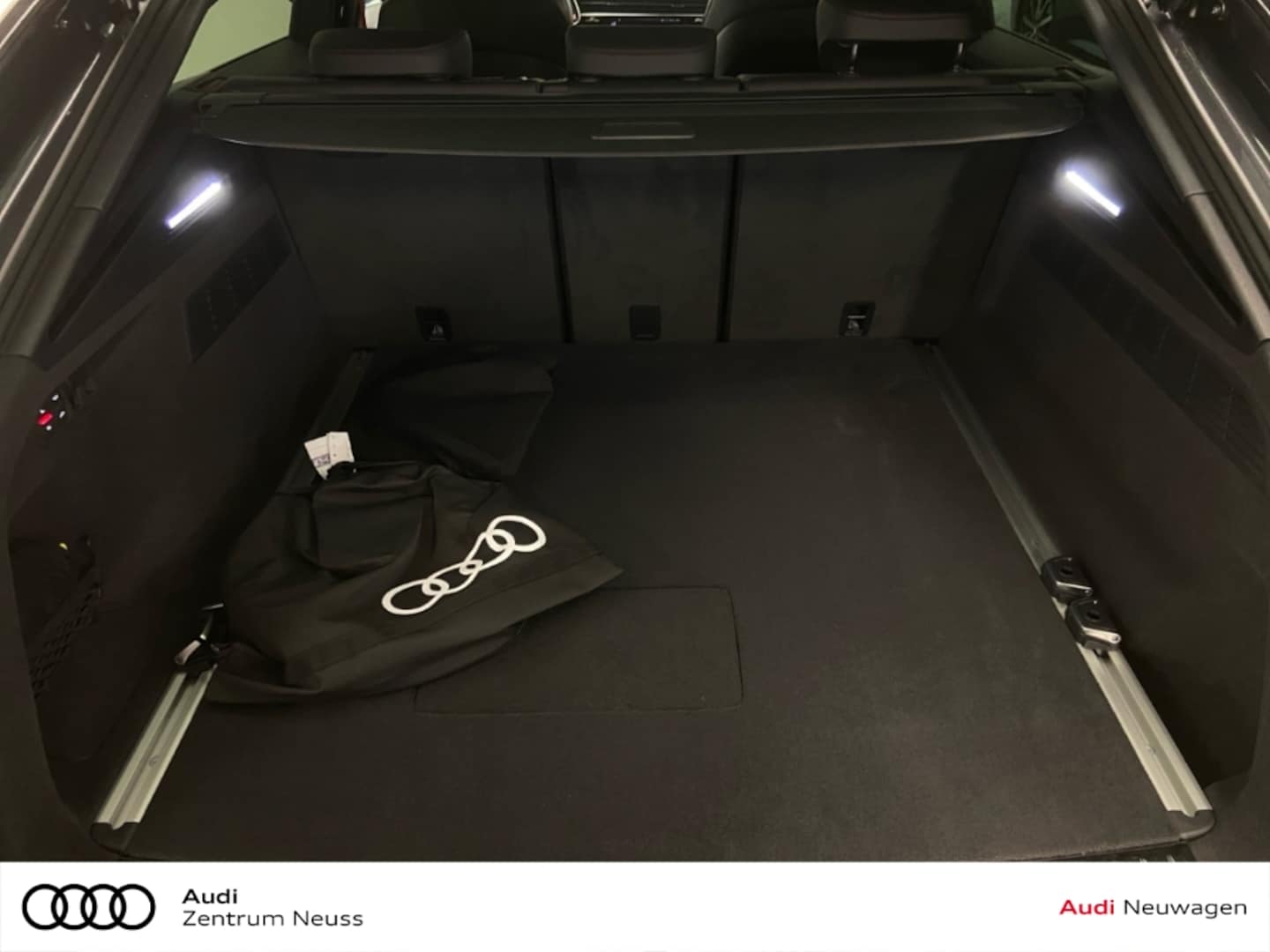 Bild über Audi Q8 SUV TFSI e S line business TFSI e quattro 290 kW tiptronic - für weitere Informationen kontaktieren Sie den Audi Partner