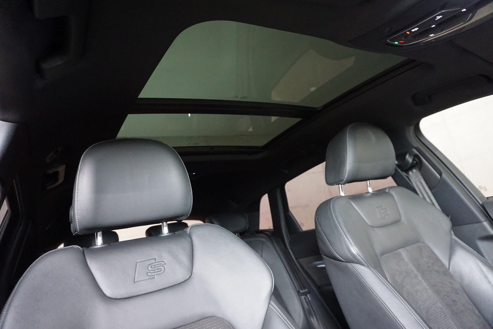 Image about Audi e-tron advanced 55 quattro 300,00 kW