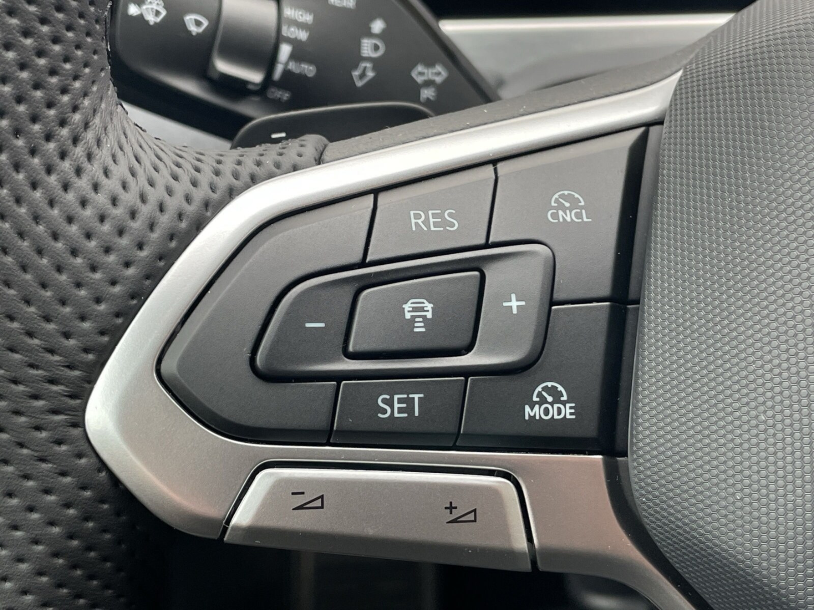 Volkswagen Passat – Bild 12