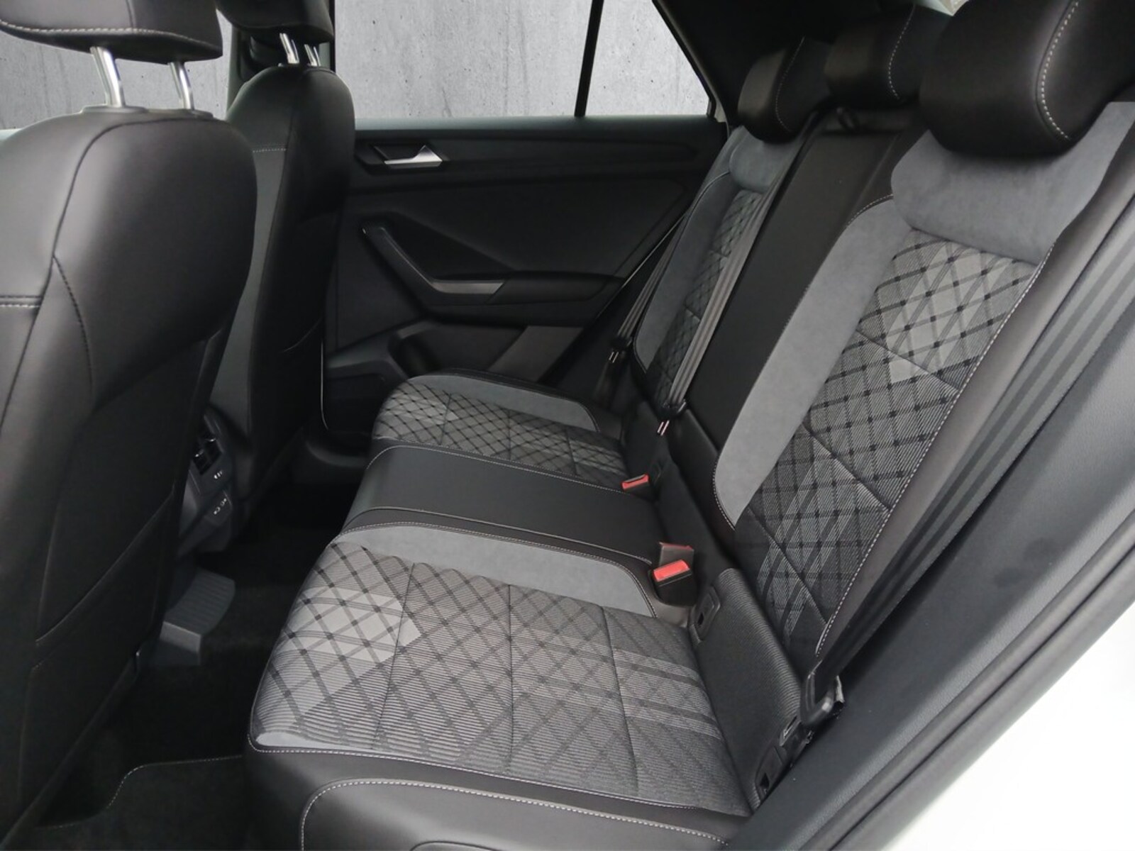 Volkswagen T-Roc – Bild 12