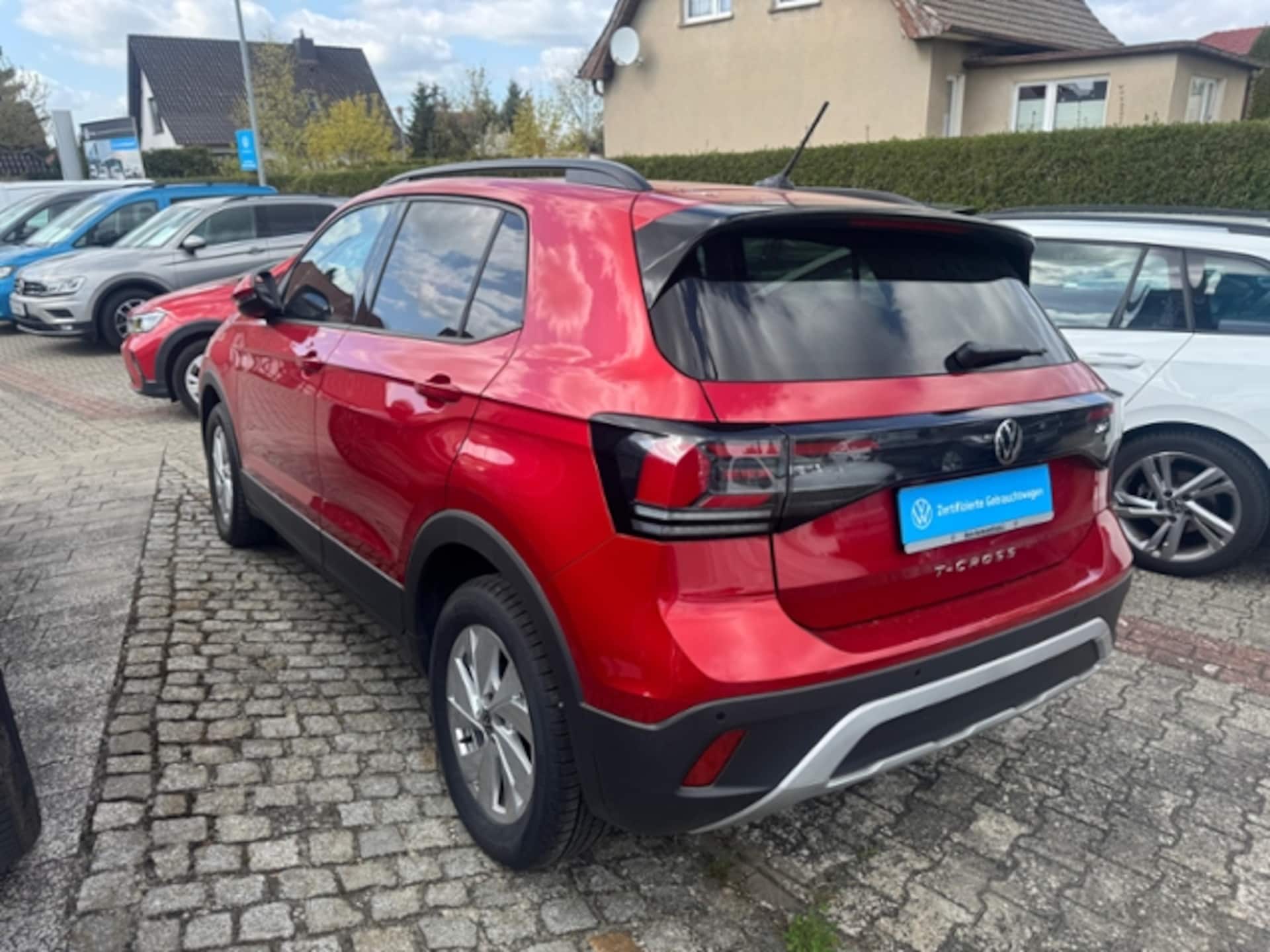 Volkswagen T-Cross Life