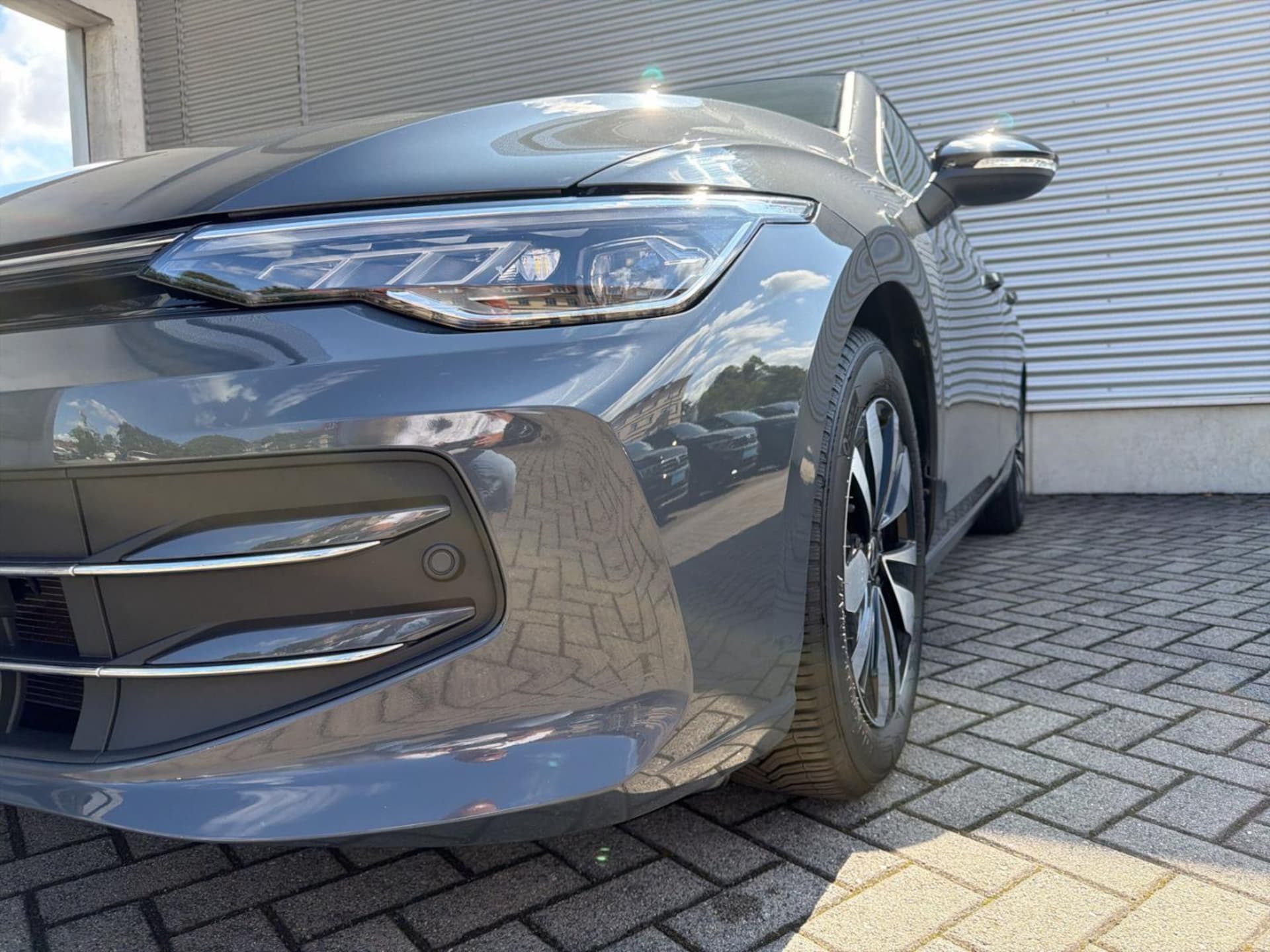 Volkswagen Golf Life