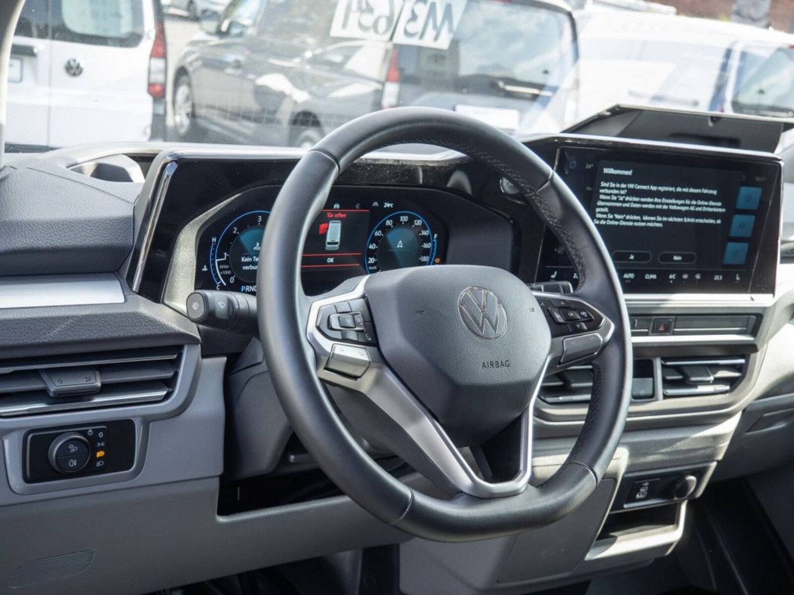 Volkswagen Transporter Kasten langer Radstand – Bild 11