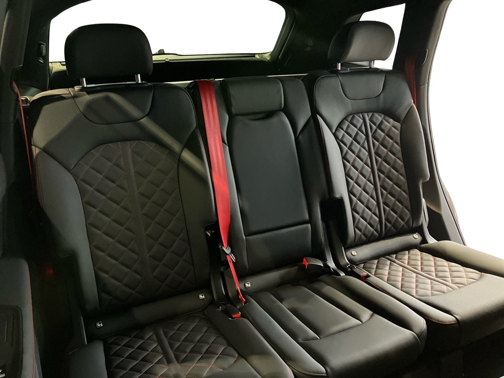 Image about Audi Q7 SUV Q7 SUV 50 TDI quattro S line 286 hk tiptronic