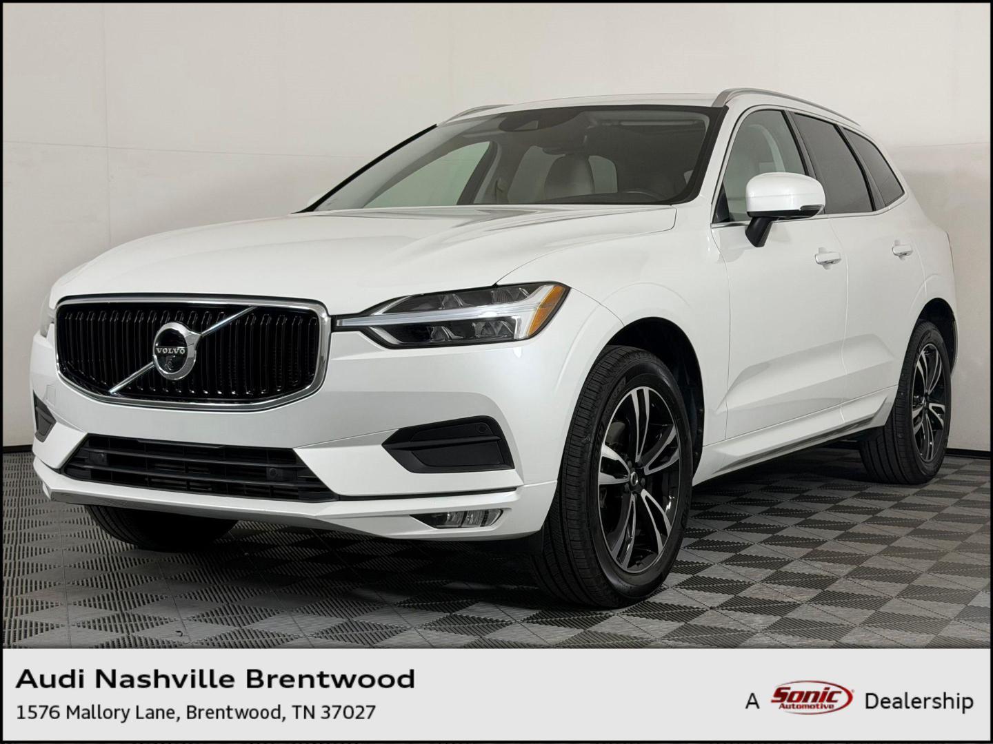 2021 Volvo XC60 T5 Momentum AWD's photo