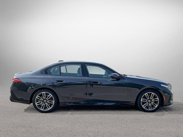2026 BMW 530i