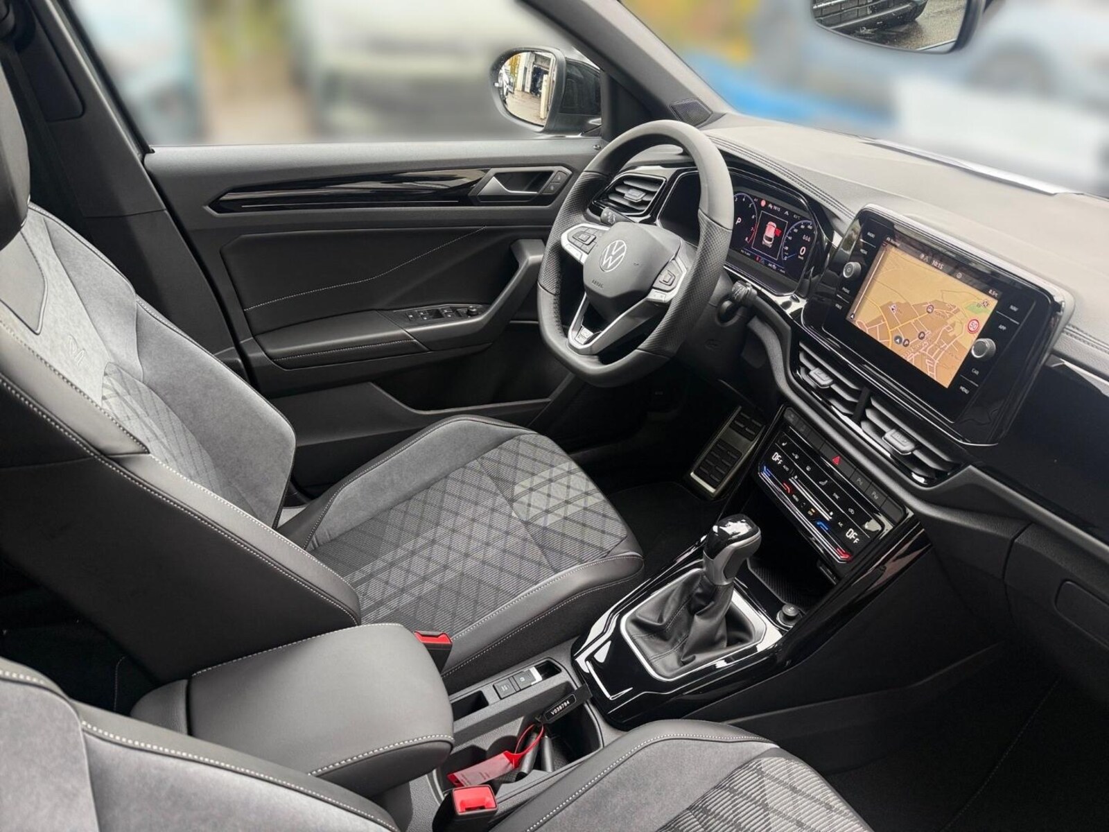 Volkswagen T-Roc – Bild 15