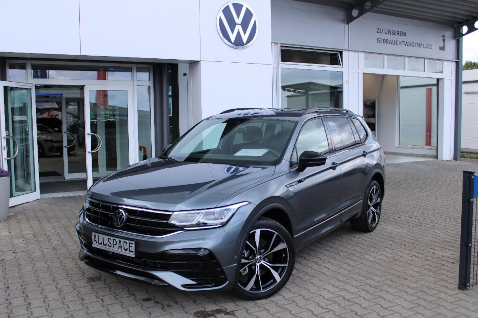 Volkswagen Tiguan Allspace R-Line