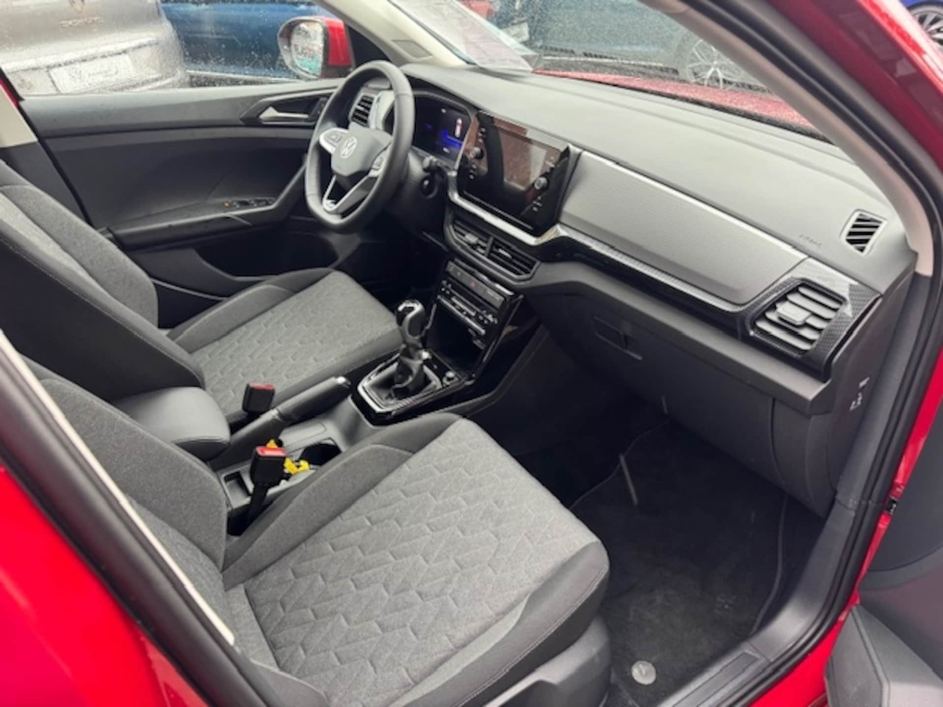 Volkswagen T-Cross Life