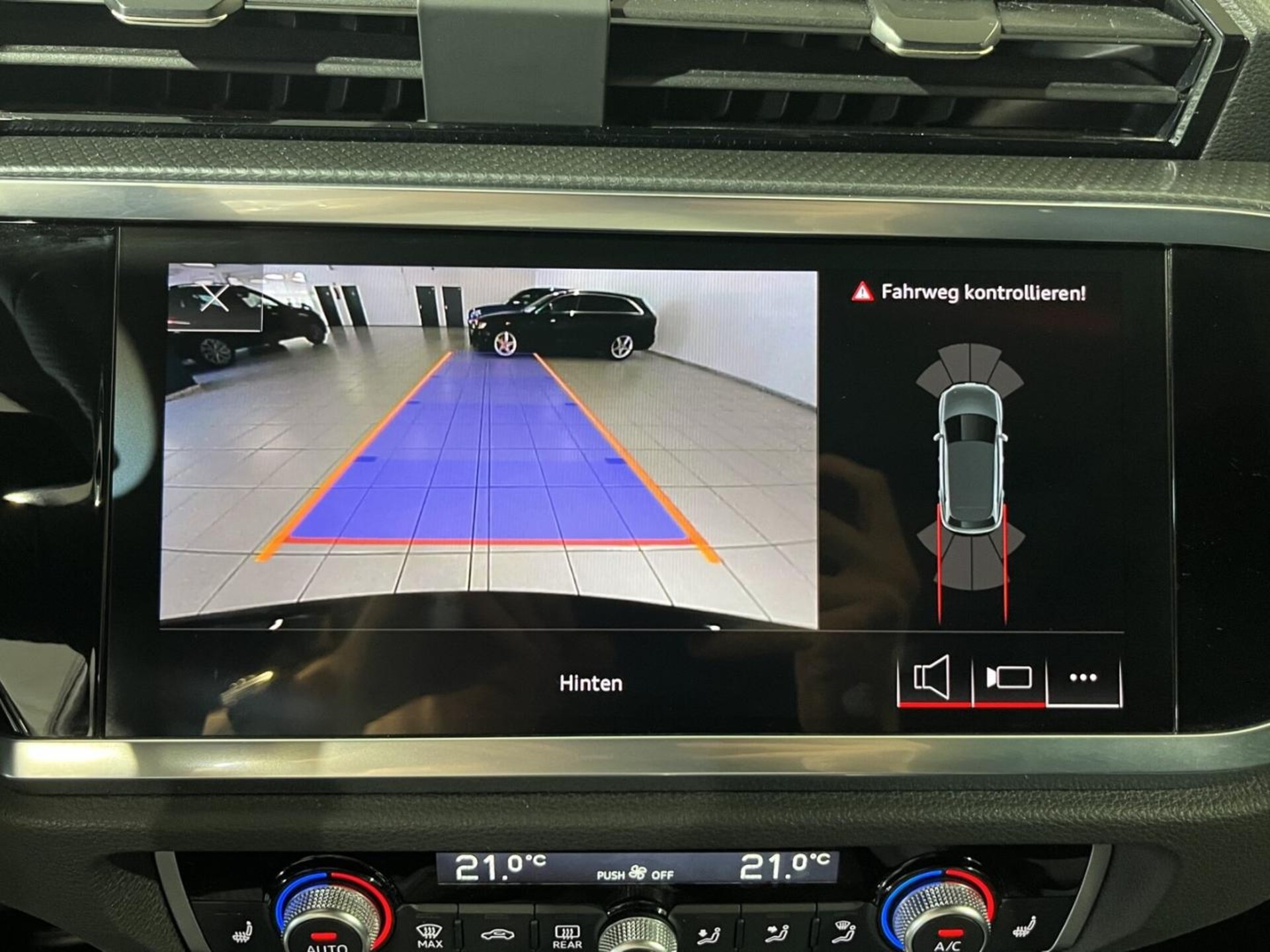 Audi Q3 SUV S line
