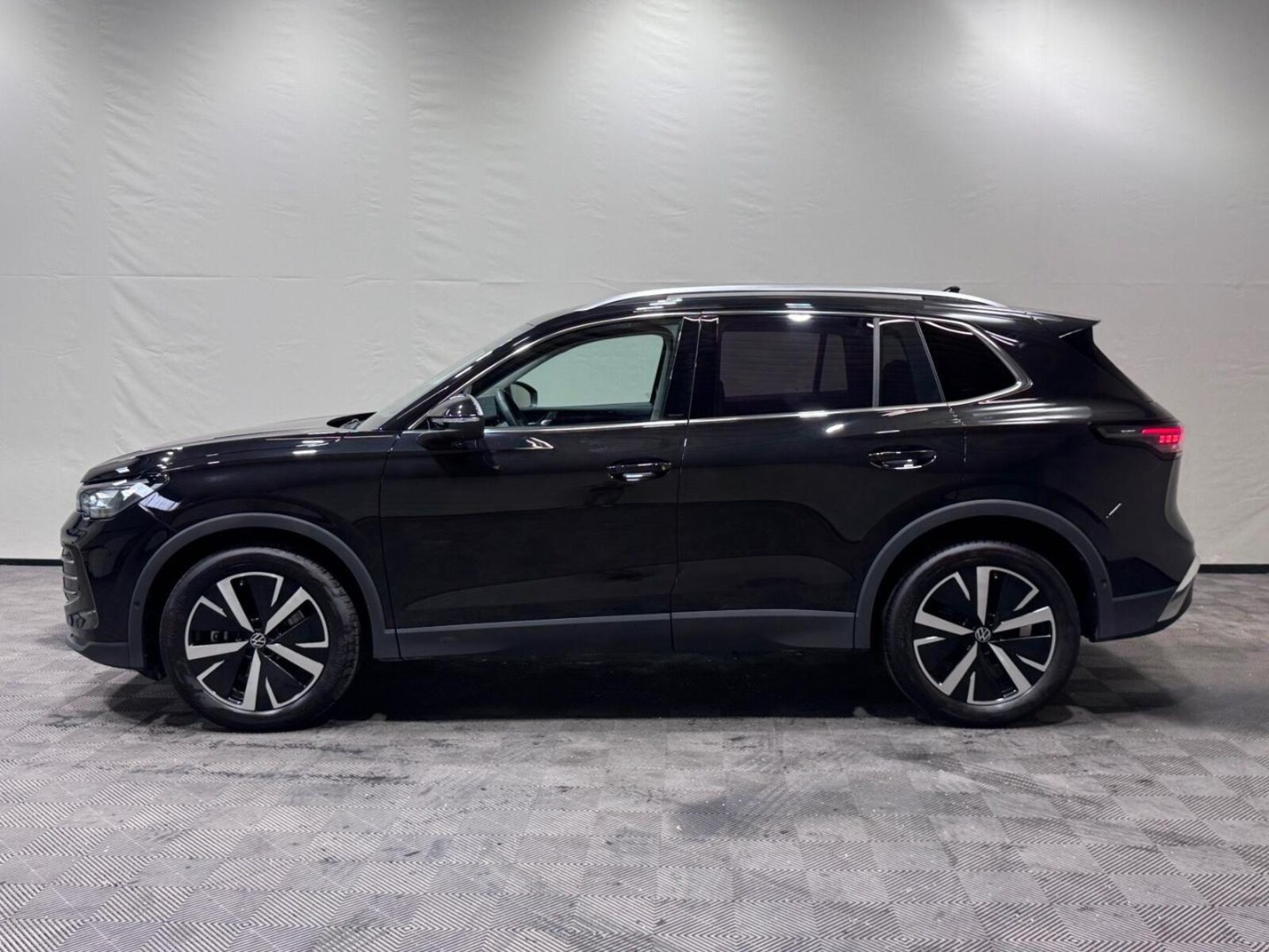 Volkswagen Tiguan – Bild 3