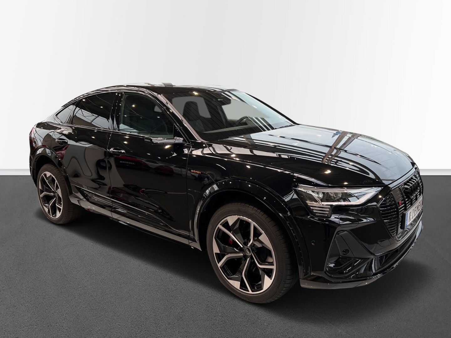 Image about Audi e-tron S Sportback S e-tron quattro