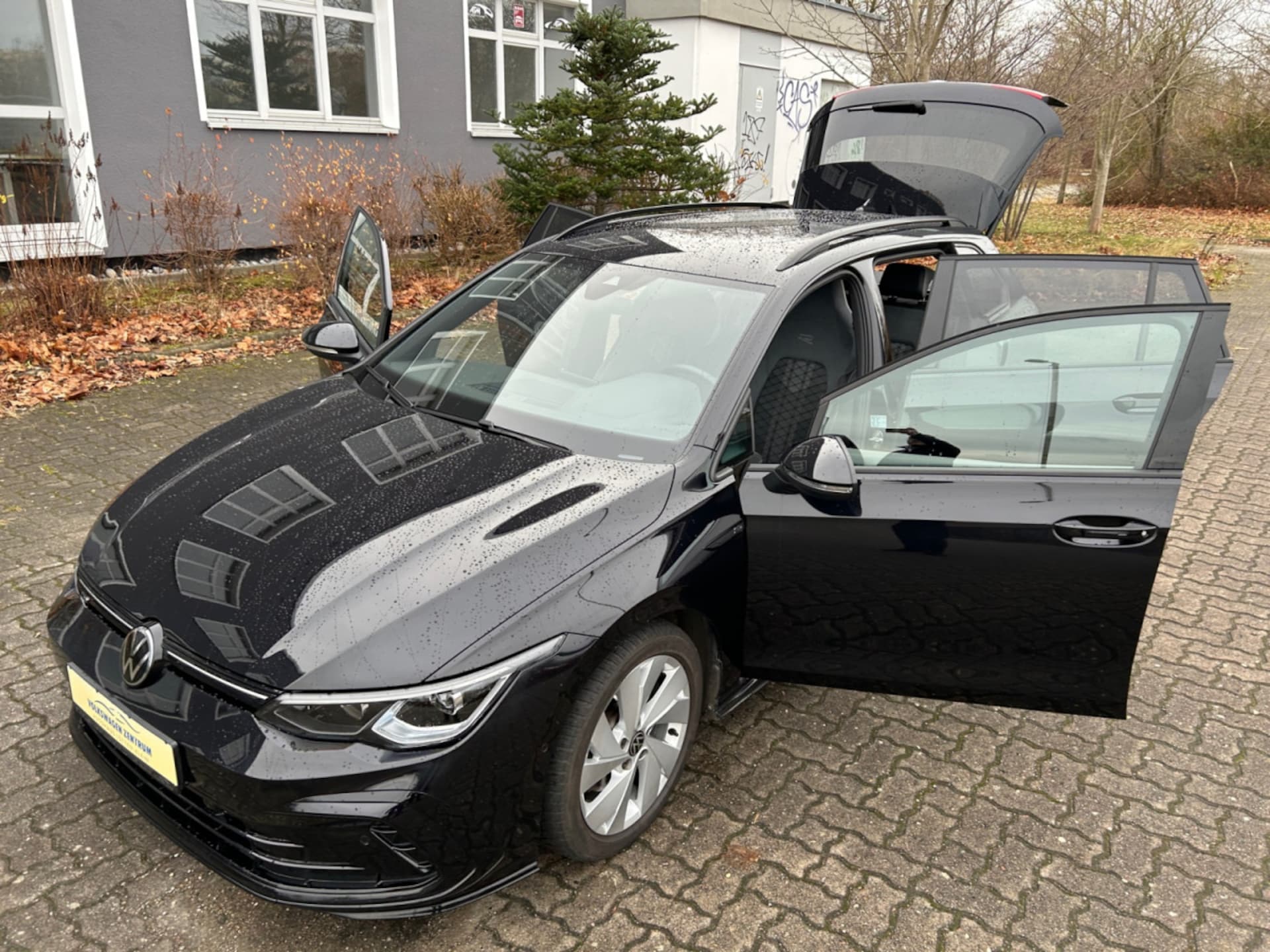 Volkswagen Golf Variant R-Line