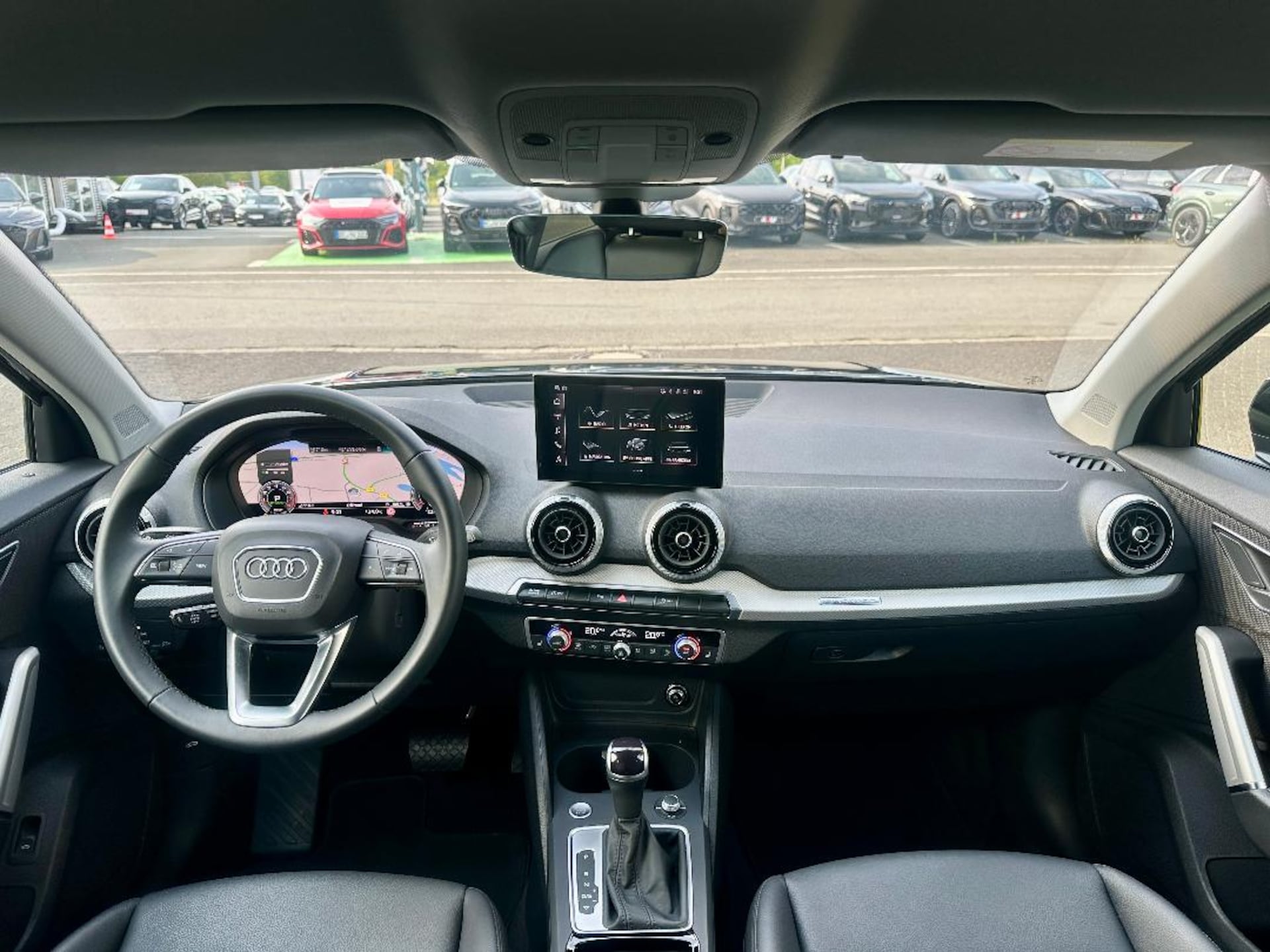 Audi Q2 S line