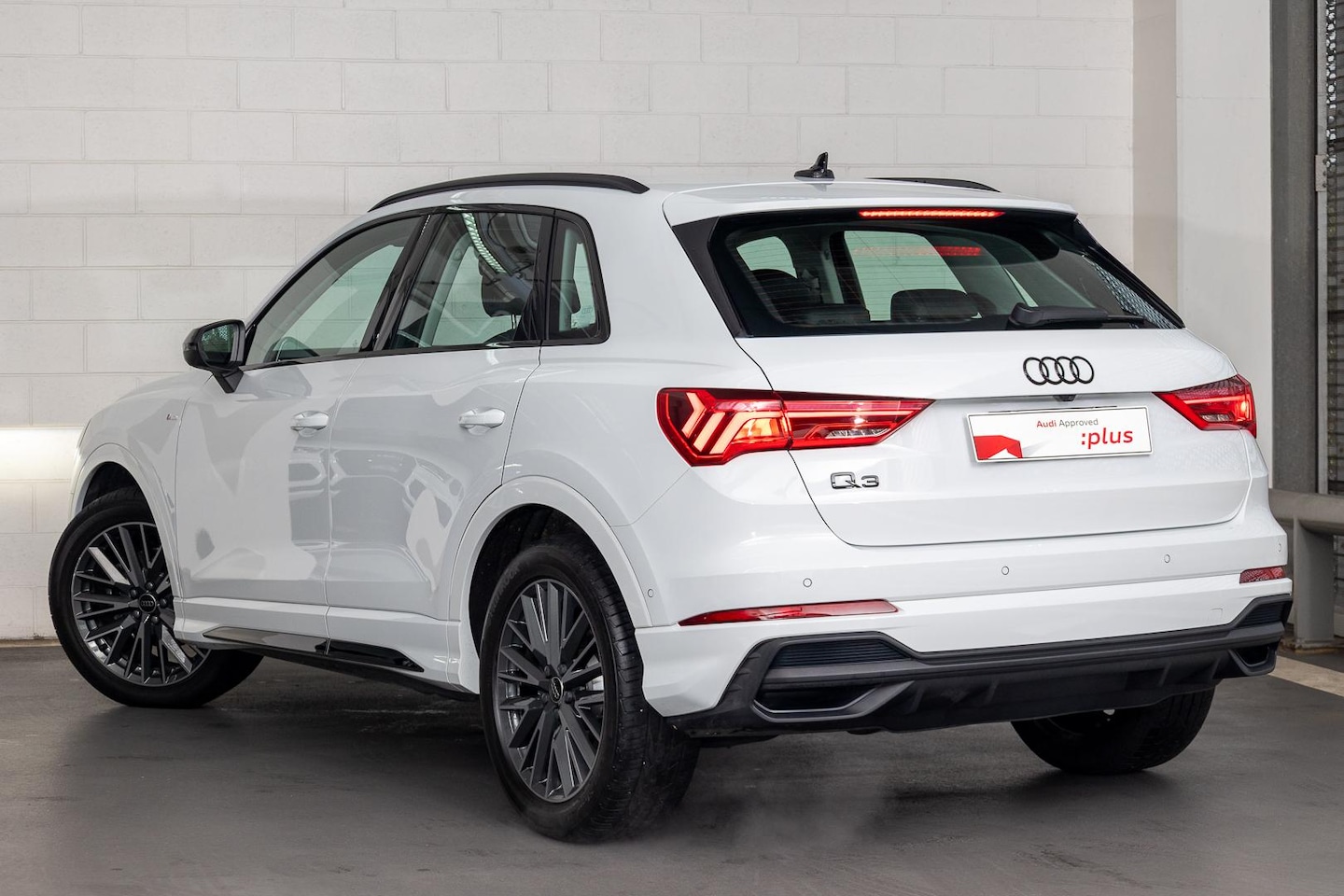Image about Audi Q3 35 TFSI S line edition