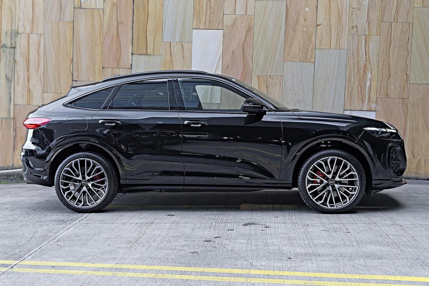 Image about Audi SQ5 Sportback TFSI 270 kW