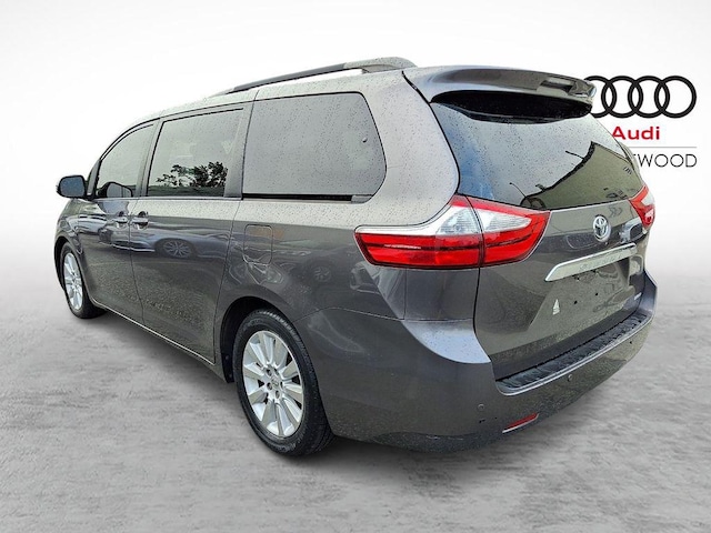 2015 Toyota Sienna