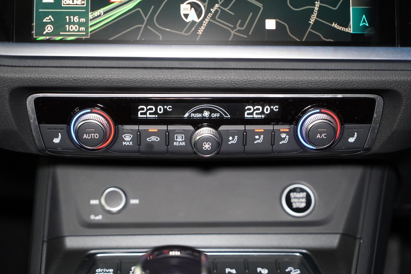 Image about Audi Q3 40 TFSI quattro S tronic