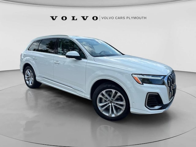 Photo of 2025 Audi Q7 