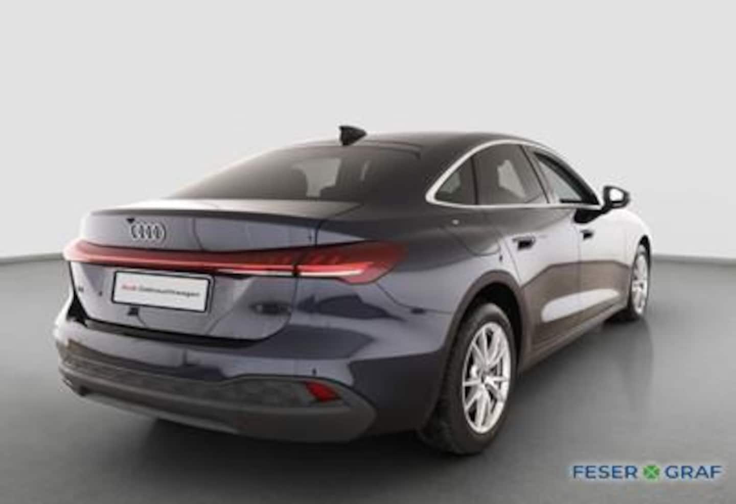 Bild über Audi A5 Limousine TDI 150 kW S tronic - für weitere Informationen kontaktieren Sie den Audi Partner
