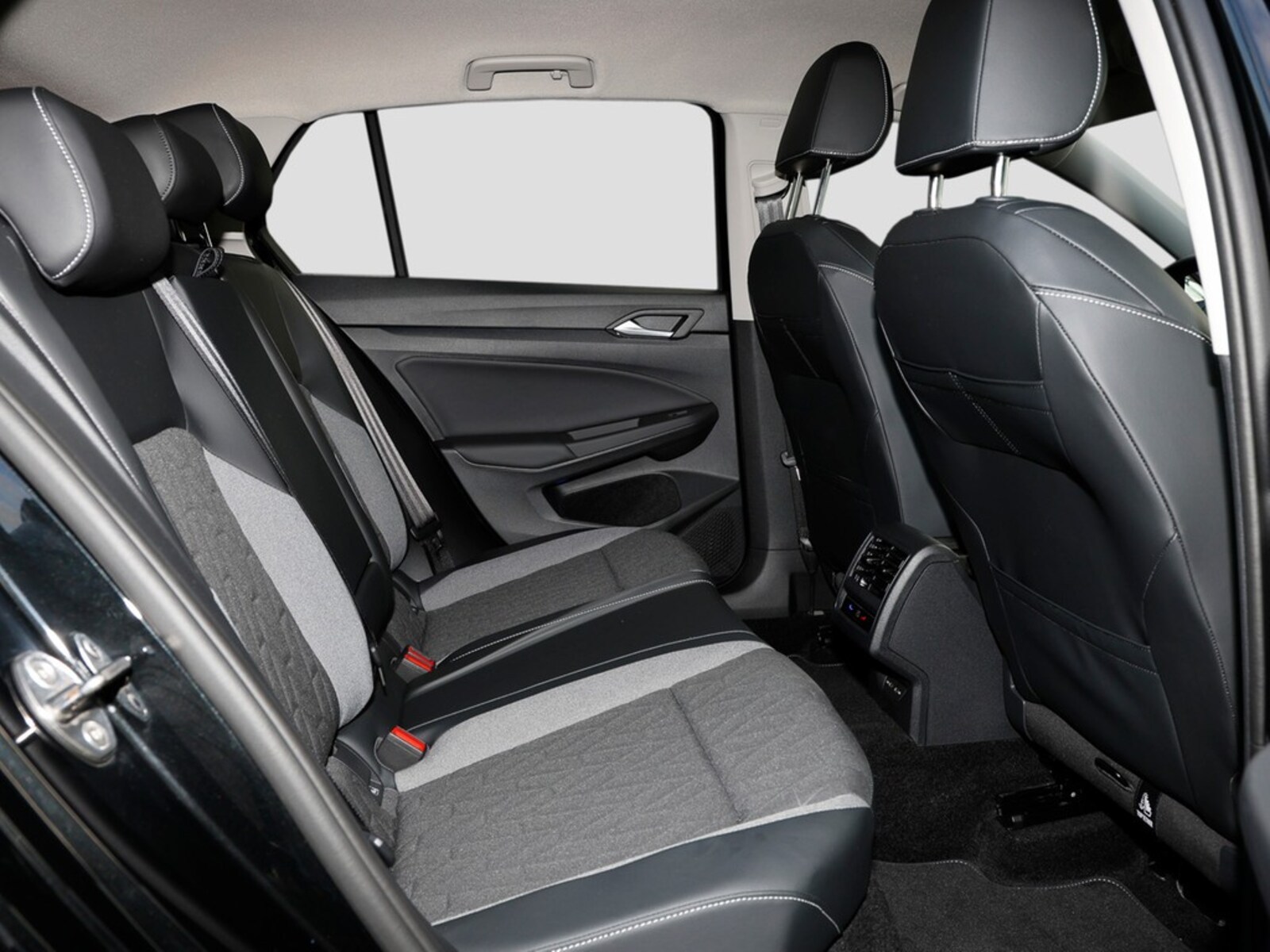 Volkswagen Golf – Bild 11