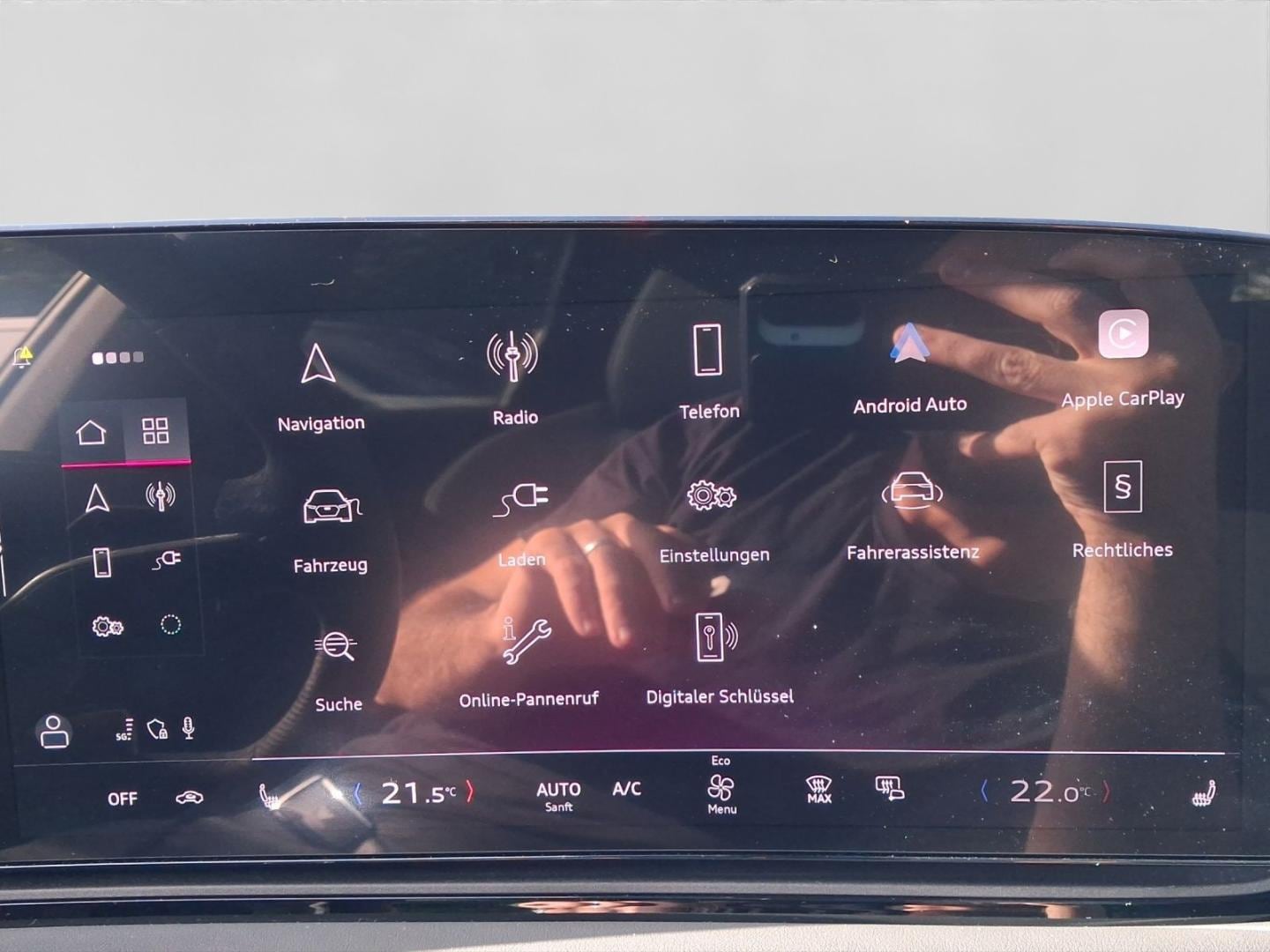 Bild über Audi A6 Avant e-tron e-tron - für weitere Informationen kontaktieren Sie den Audi Partner