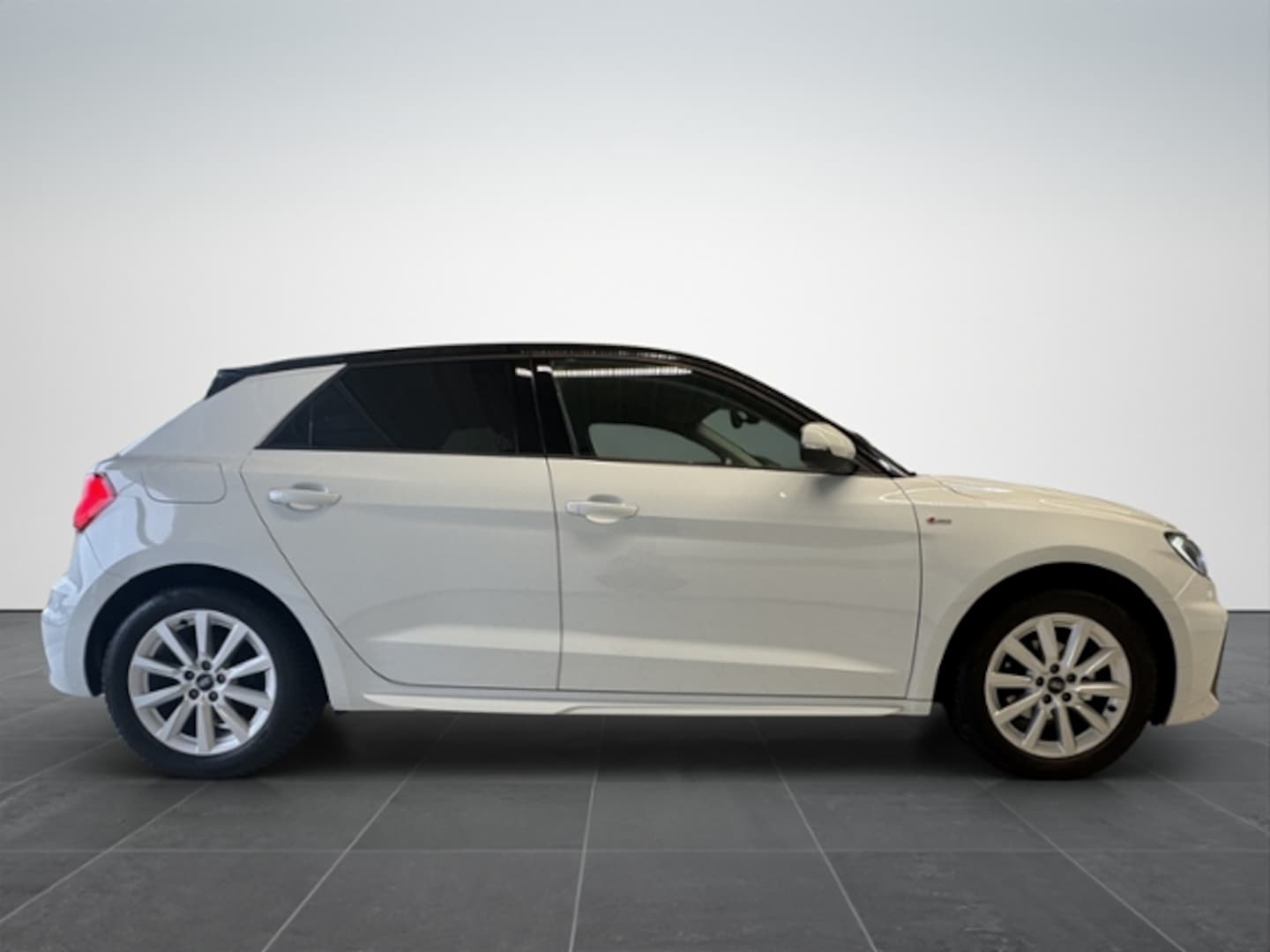 Bild über Audi A1 Sportback S line 25 TFSI S tronic - für weitere Informationen kontaktieren Sie den Audi Partner