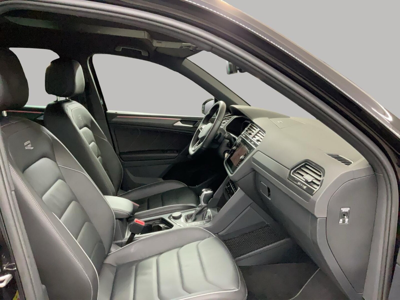 Volkswagen Tiguan – Bild 6