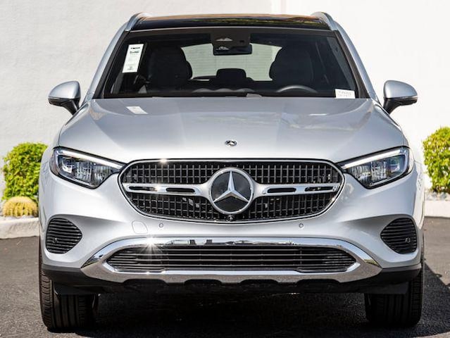 2026 Mercedes-Benz GLC 300