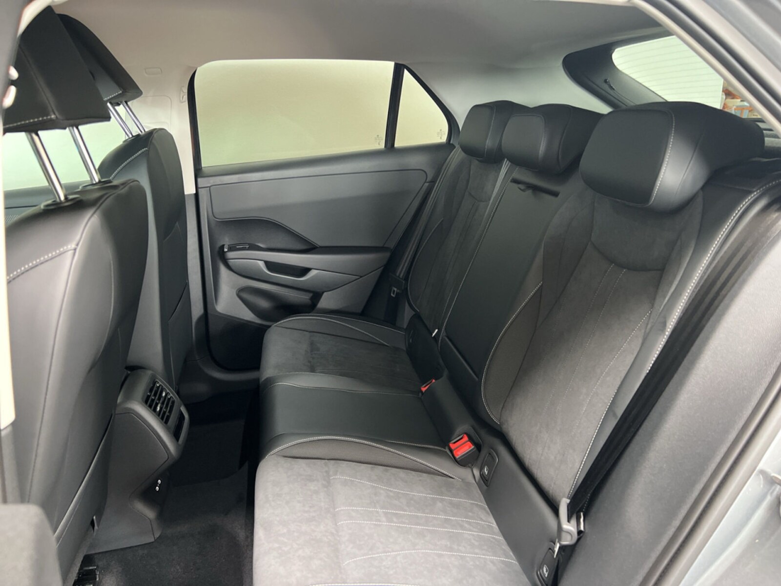 Volkswagen T-Roc – Bild 7