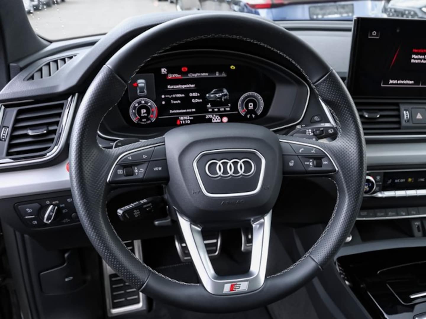 Bild über Audi Q5 Sportback 40 TDI quattro S tronic - für weitere Informationen kontaktieren Sie den Audi Partner