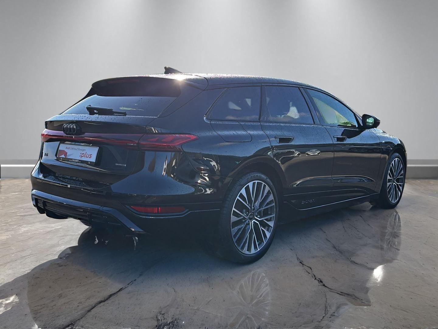 Bild über Audi A6 Avant e-tron e-tron quattro - für weitere Informationen kontaktieren Sie den Audi Partner