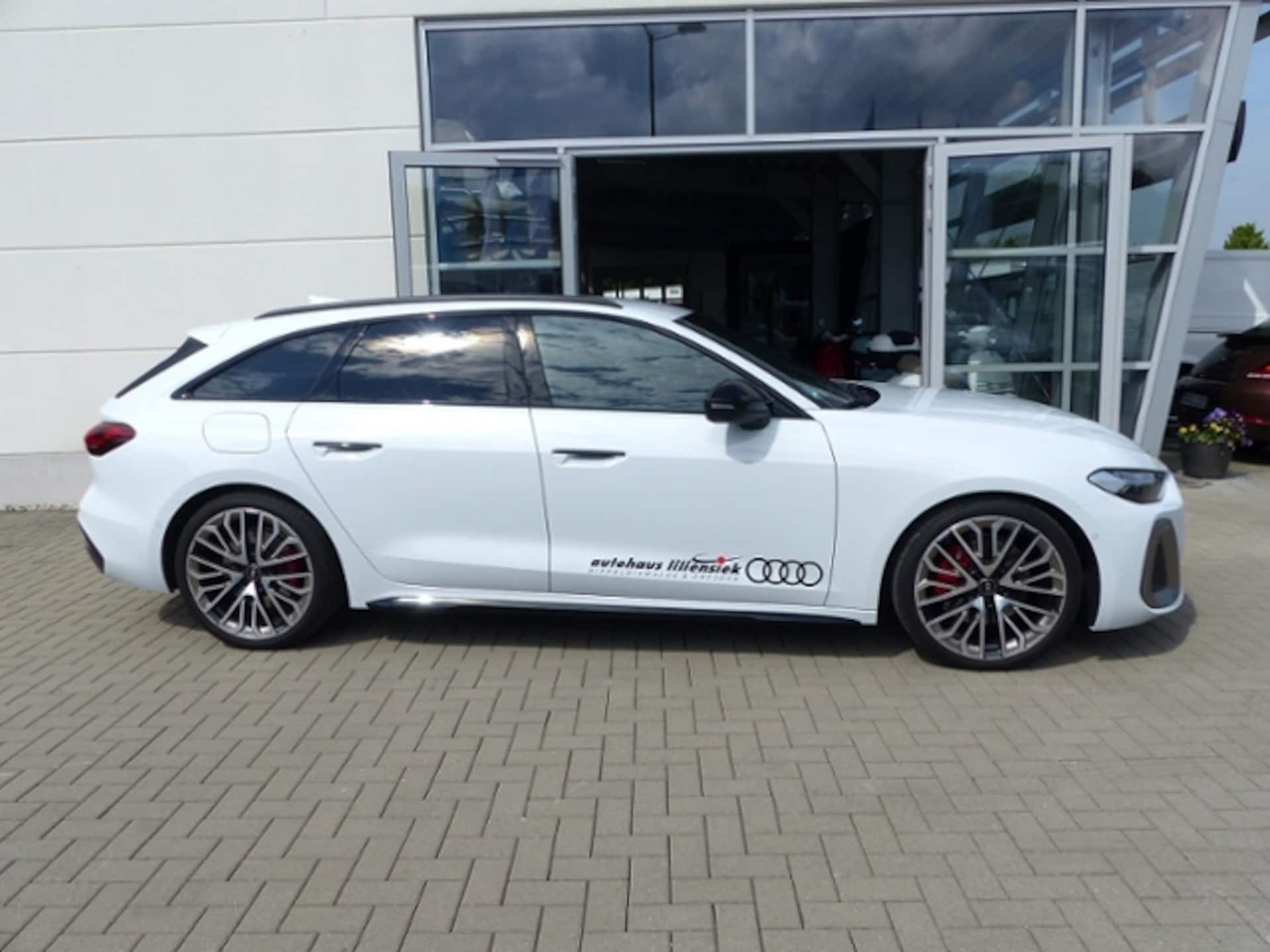 Audi A5 Avant edition one