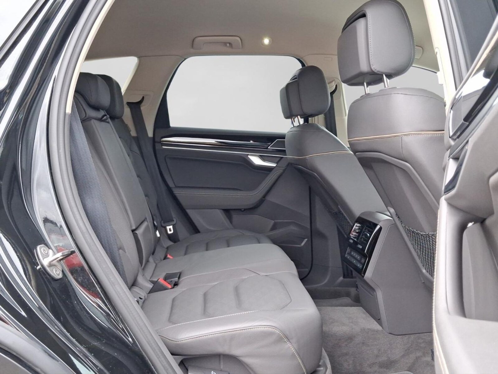 Volkswagen Touareg – Bild 5