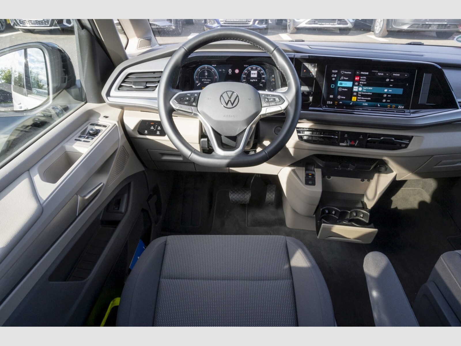 Volkswagen Multivan – Bild 15