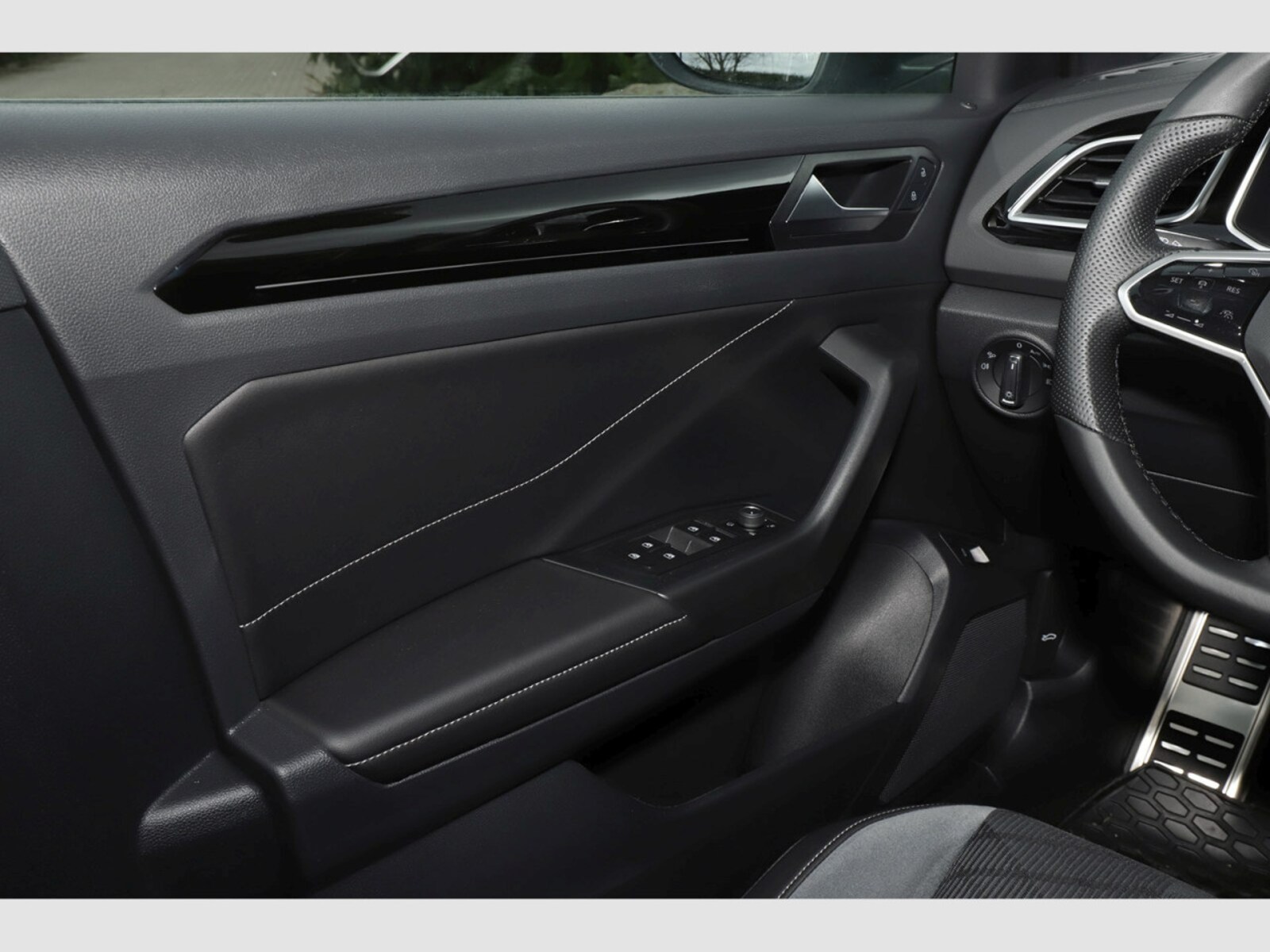 Volkswagen T-Roc – Bild 15