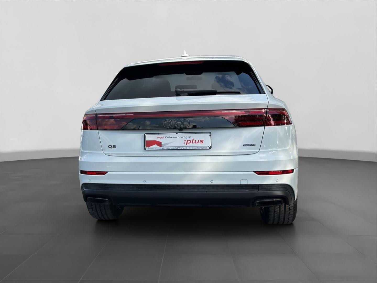 Bild über Audi Q8 SUV TFSI e TFSI e quattro 290 kW tiptronic - für weitere Informationen kontaktieren Sie den Audi Partner