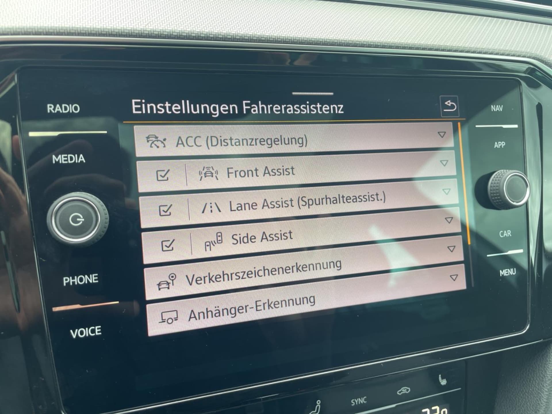 Volkswagen Passat Variant Elegance