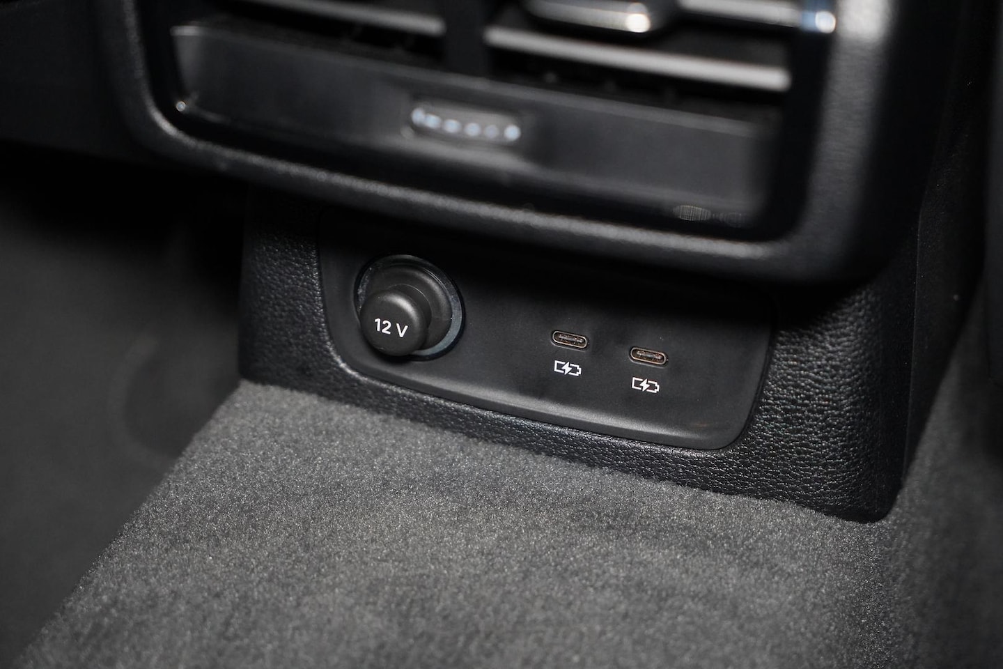 Image about Audi Q3 40 TFSI quattro S tronic