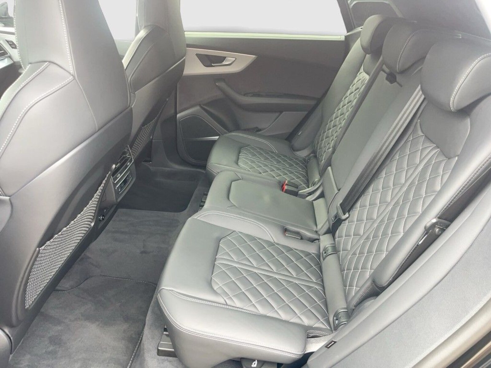 Audi Q8 – Bild 15