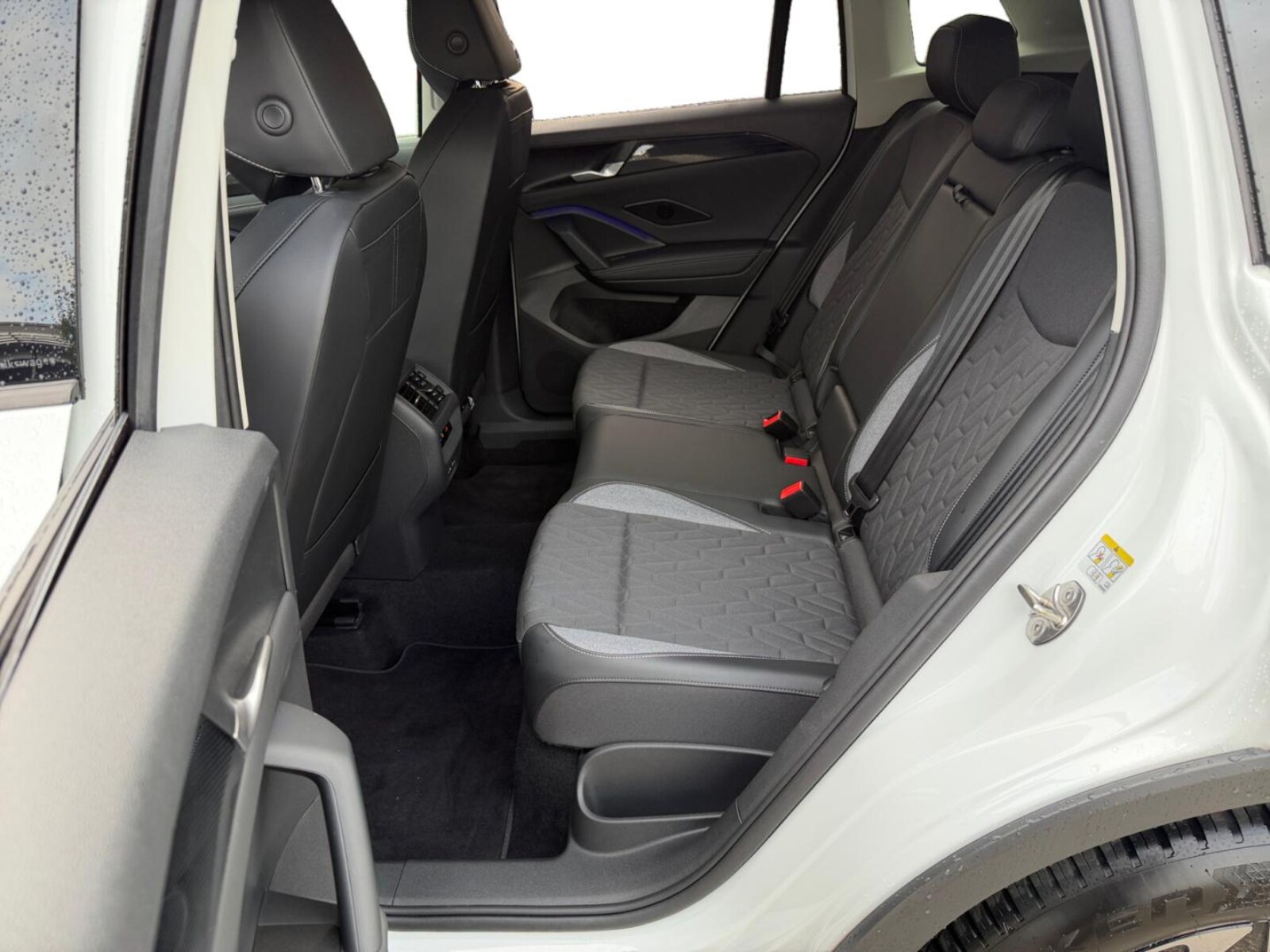 Volkswagen Tiguan – Bild 11