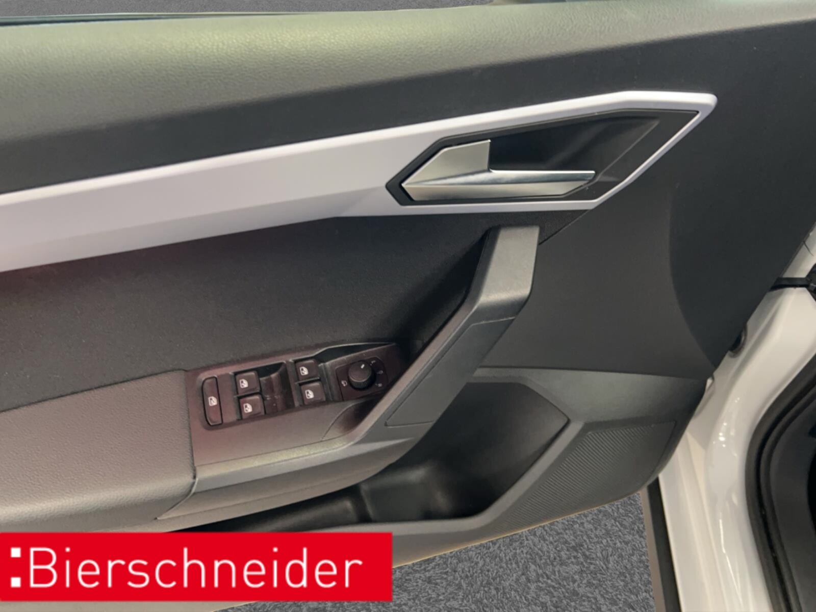 SEAT Arona – Bild 12