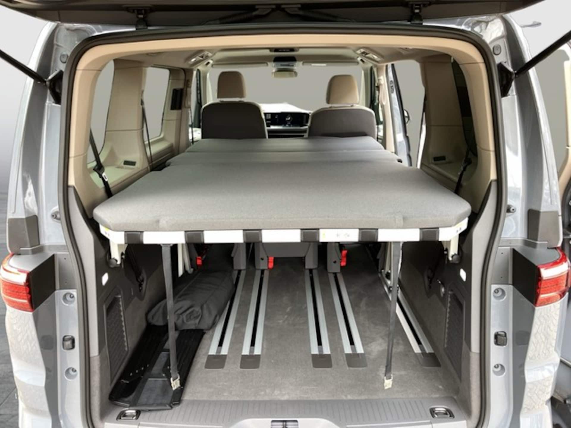 Volkswagen Multivan Basis-Modell