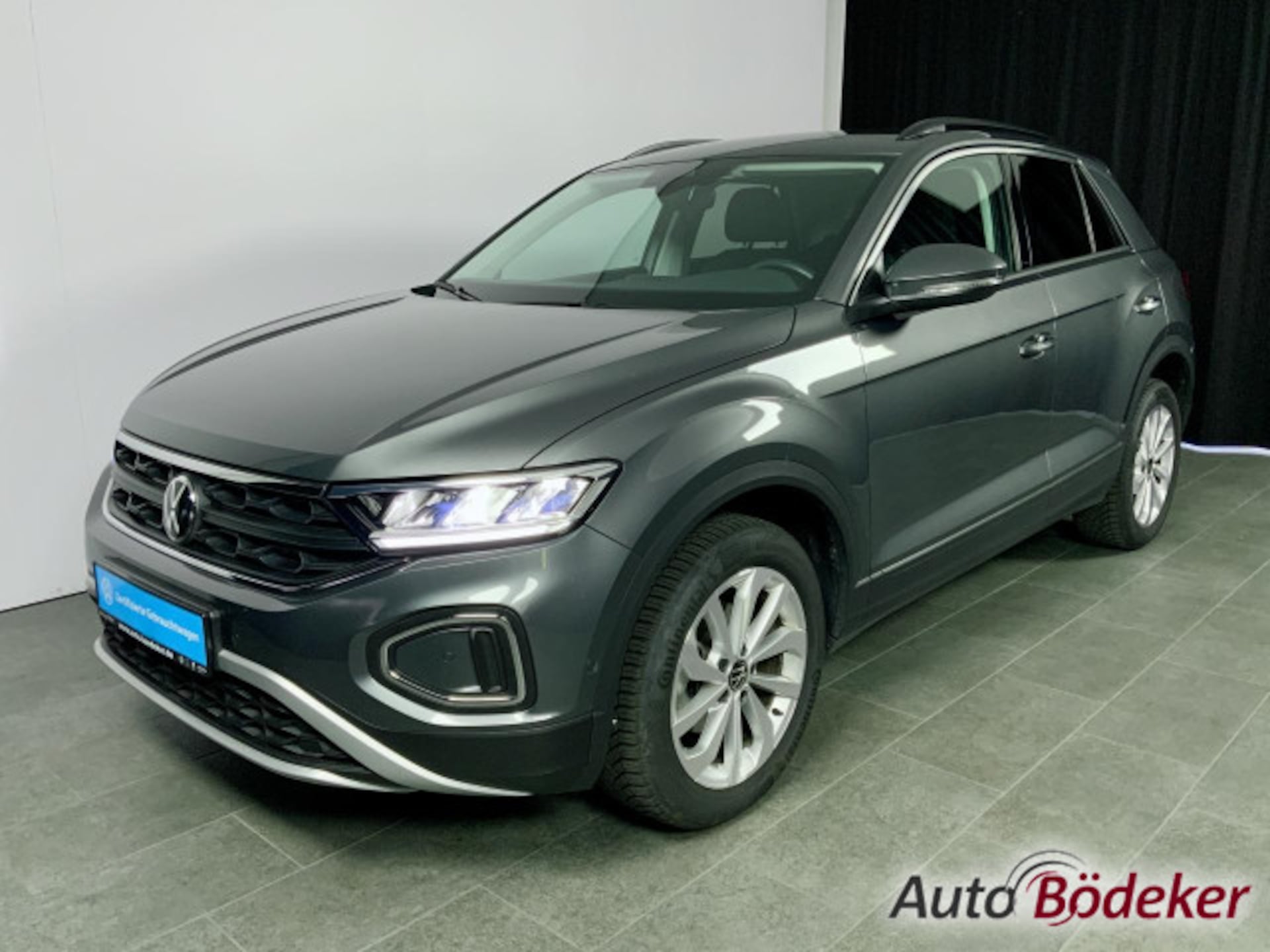 Volkswagen T-Roc Life